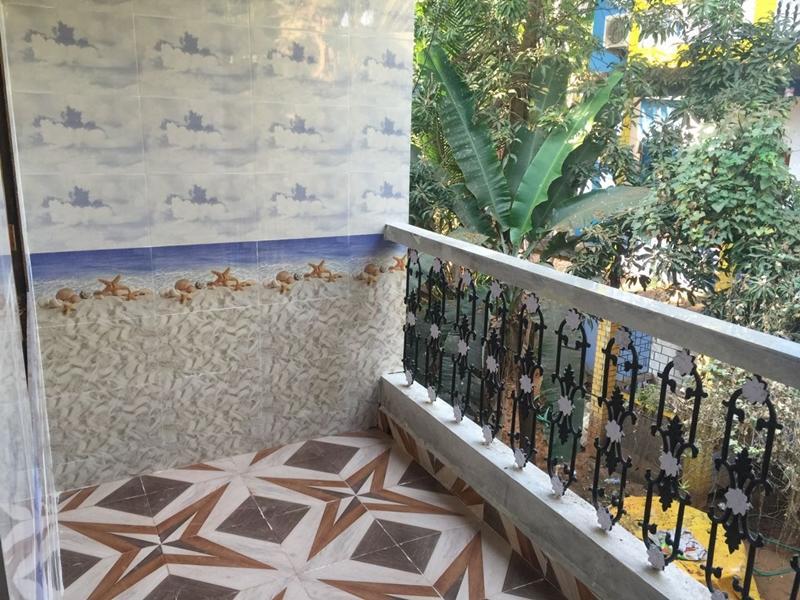 J.S Holiday Guest House 卡兰古特 外观 照片