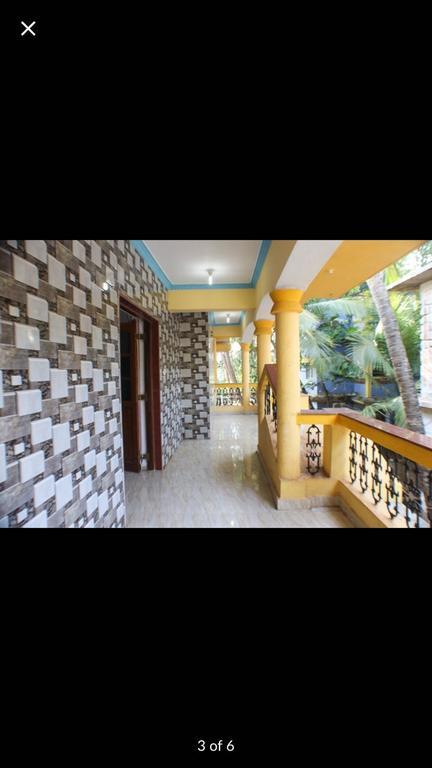 J.S Holiday Guest House 卡兰古特 外观 照片